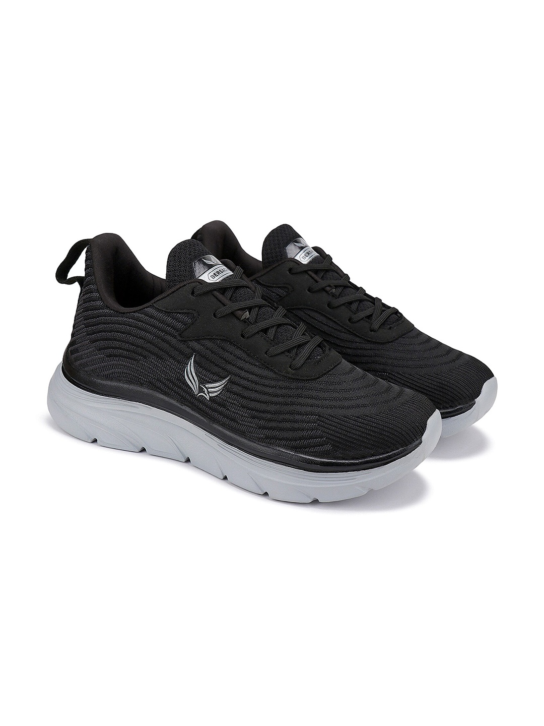 

BERSACHE Men Lightweight Canvas Non-Marking Running Shoes, Black
