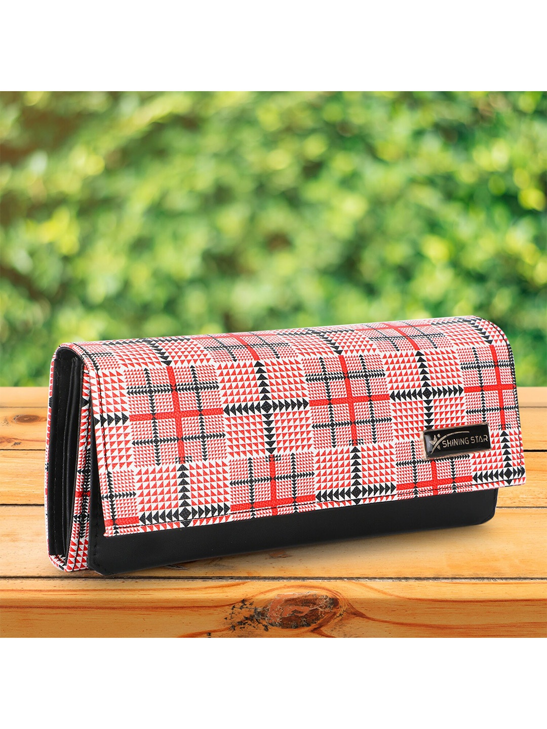 

SHINING STAR Printed Envelope Clutch, Red