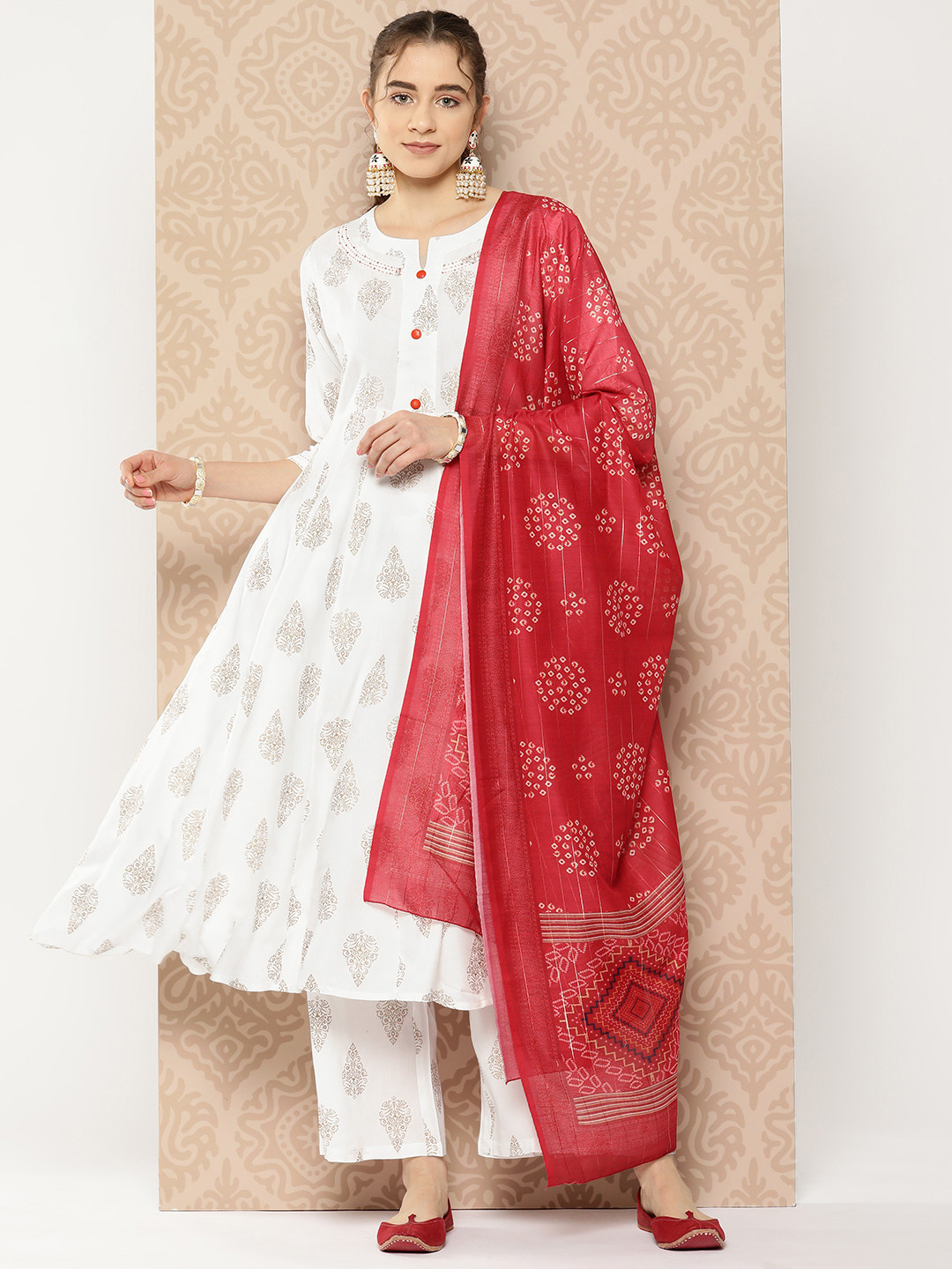 

Yufta Women Ethnic Motifs Printed Anarkali Kurta With Palazzos & With Dupatta, White