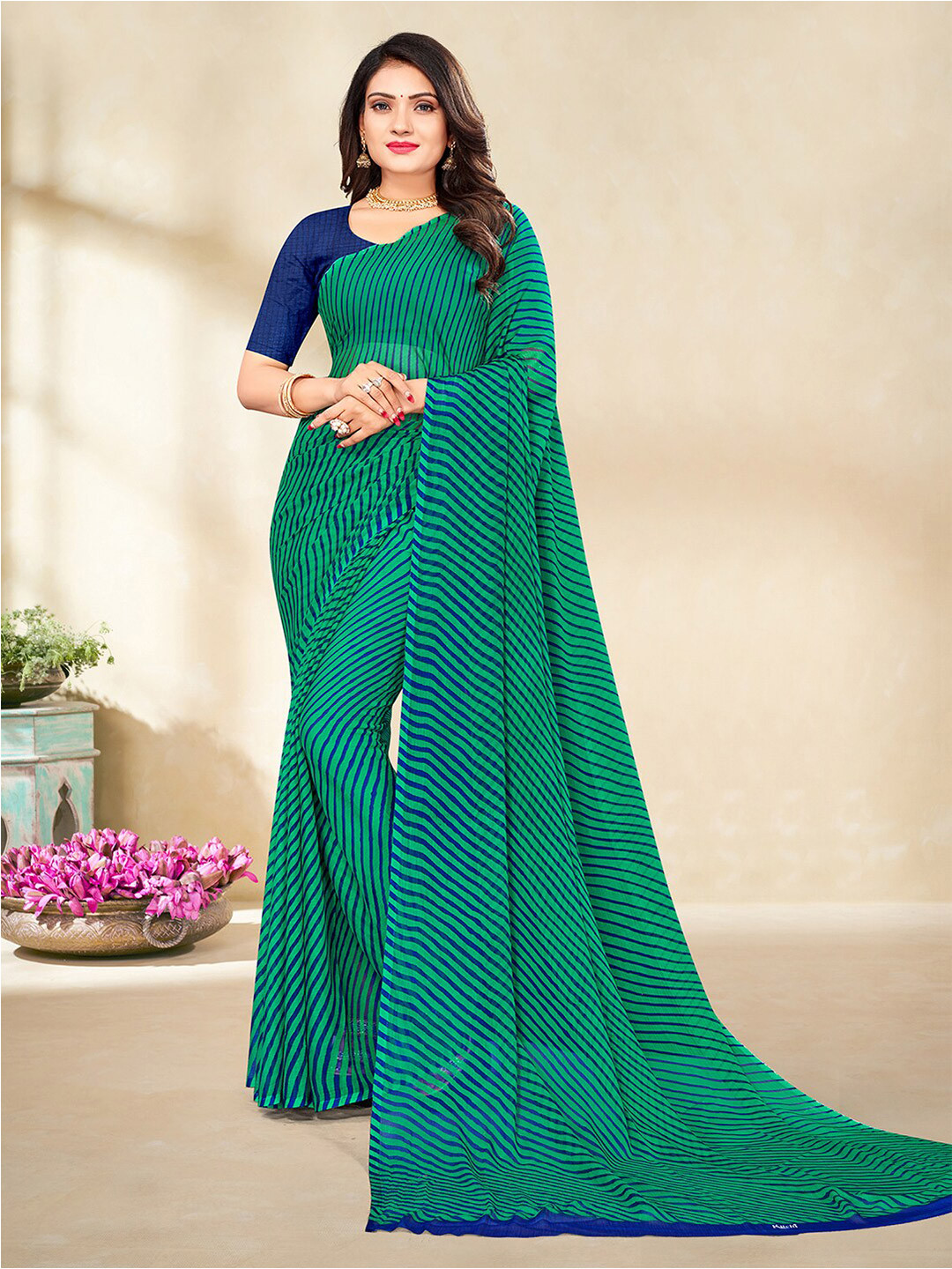

Satrani Poly Chiffon Leheriya Saree With Blouse Piece, Green