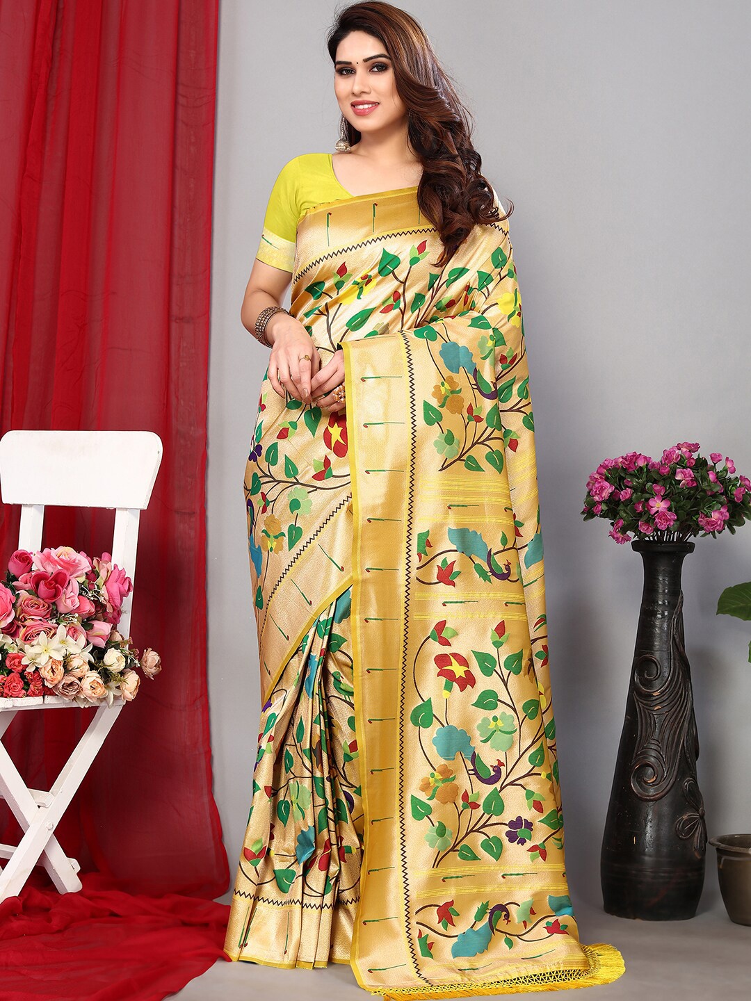 

Satrani Yellow & Gold-Toned Floral Woven Design Zari Paithani Saree