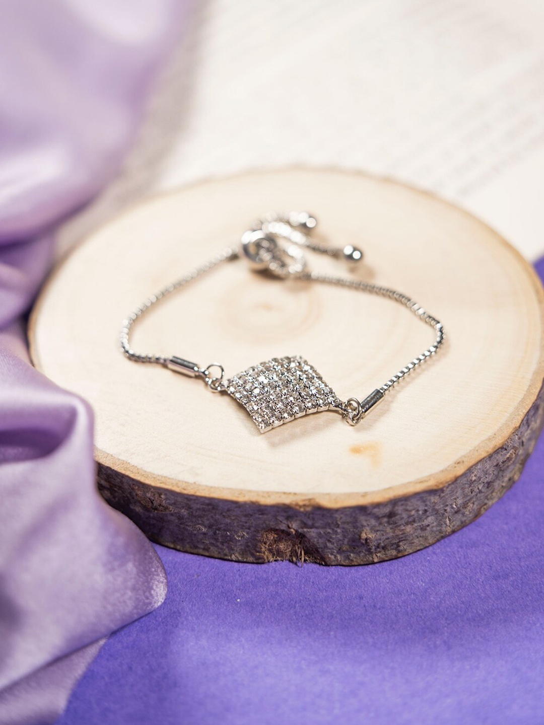 

SALTY Women Silver-Plated Stone Studded Link Bracelet