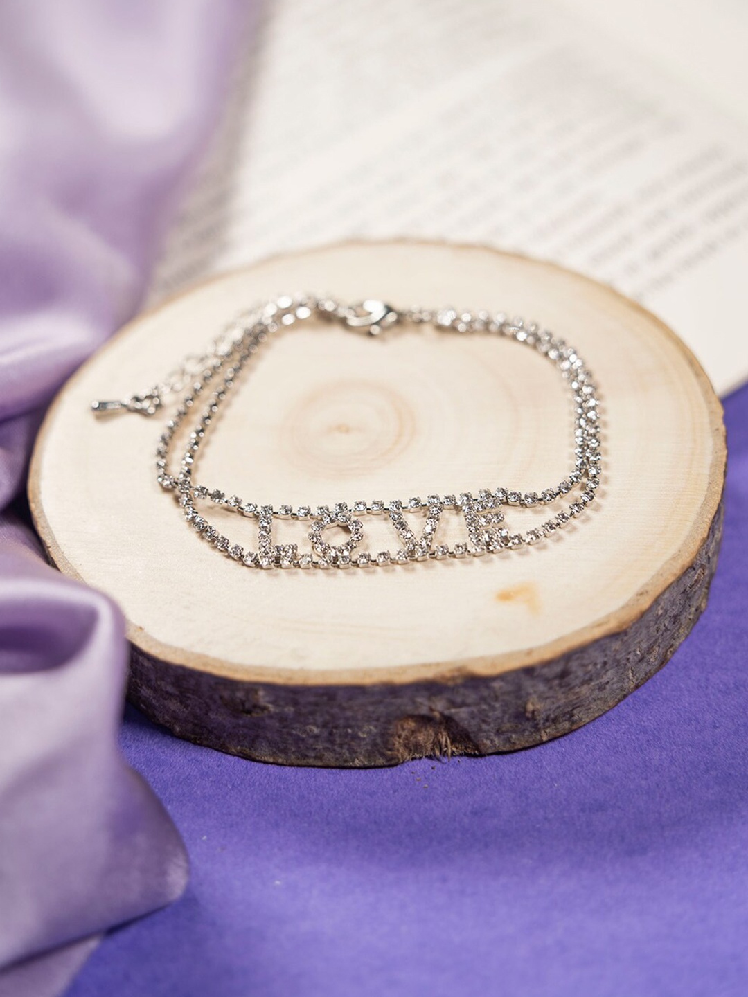 

SALTY Silver Plated Stone Studded Link Bracelet