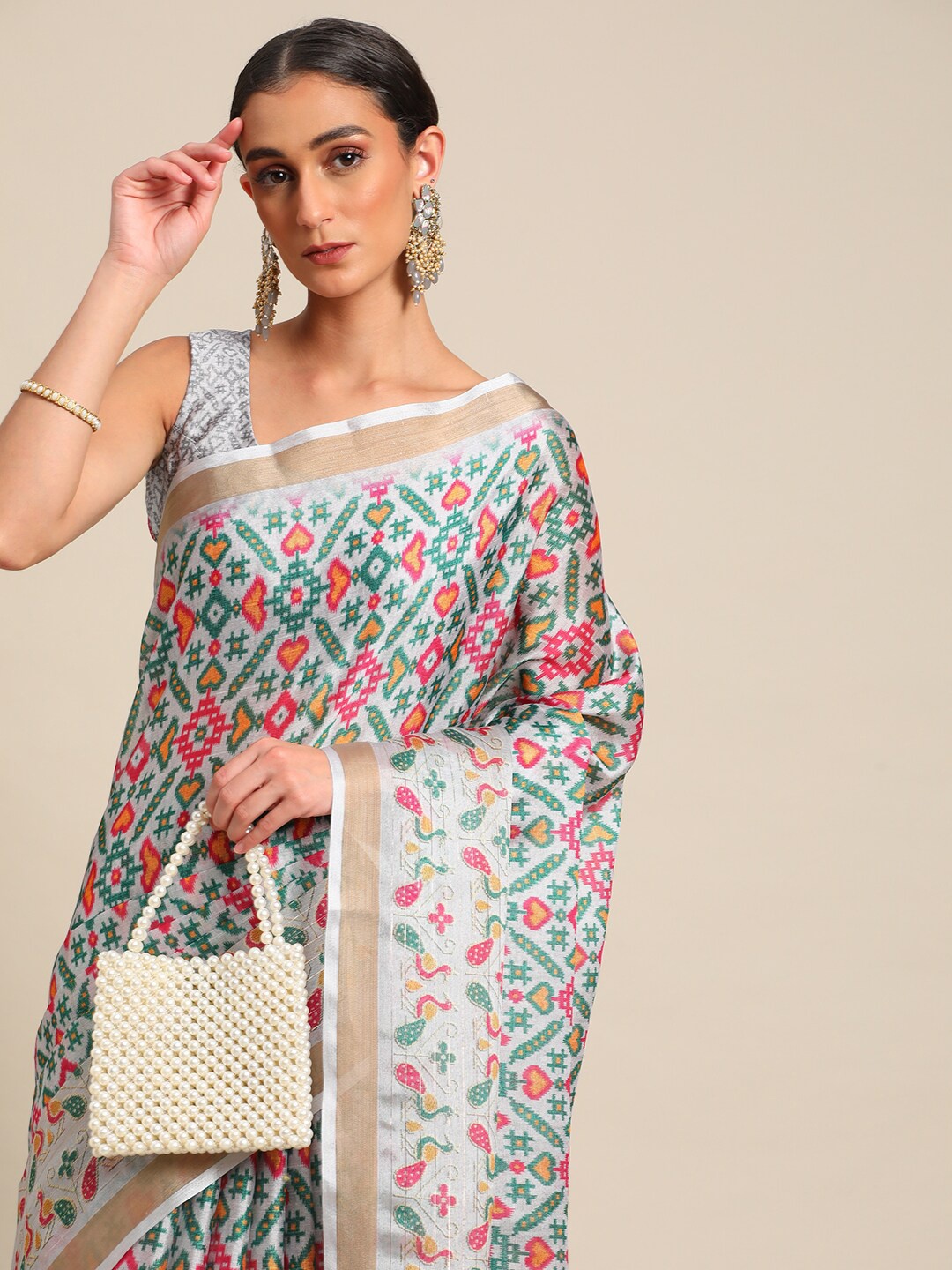 

all about you Grey & Pink Ethnic Motifs Printed Zari Saree