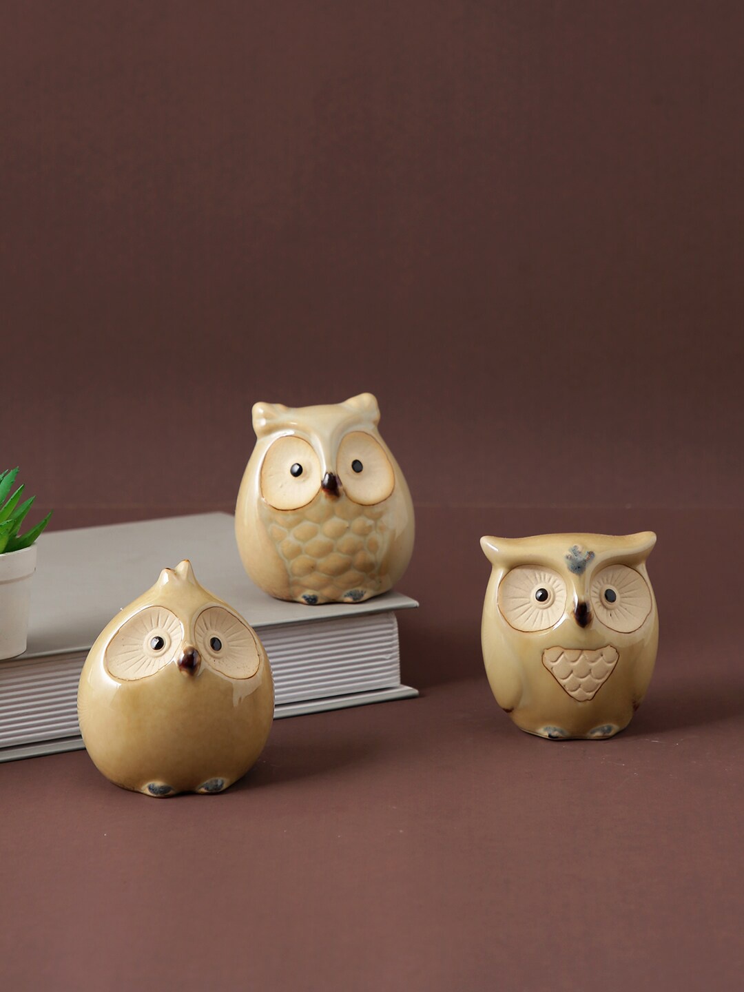

TAYHAA Beige 3 Pieces Ceramic Owl Showpieces