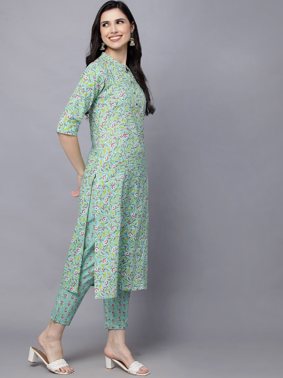 

MALHAAR Floral Printed Sequined Pure Cotton Kurta with Trousers & Dupatta, Sea green