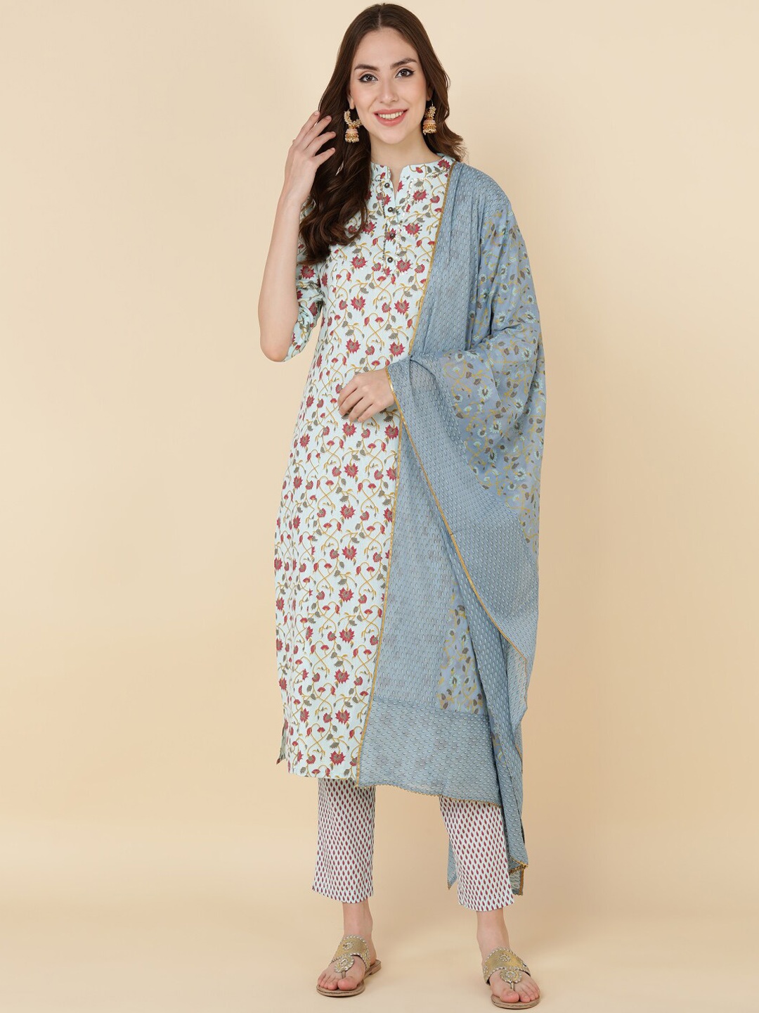 

MALHAAR Floral Printed Sequined Mandarin Collar Kurta with Trousers & Dupatta, Blue