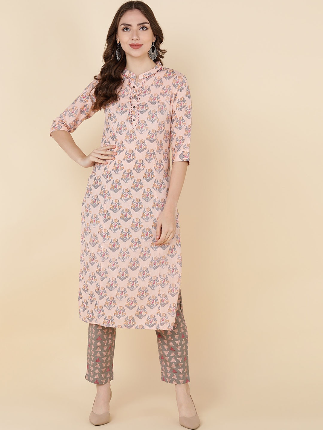 

MALHAAR Ethnic Motifs Printed Thread Work Kurta with Trousers, Pink