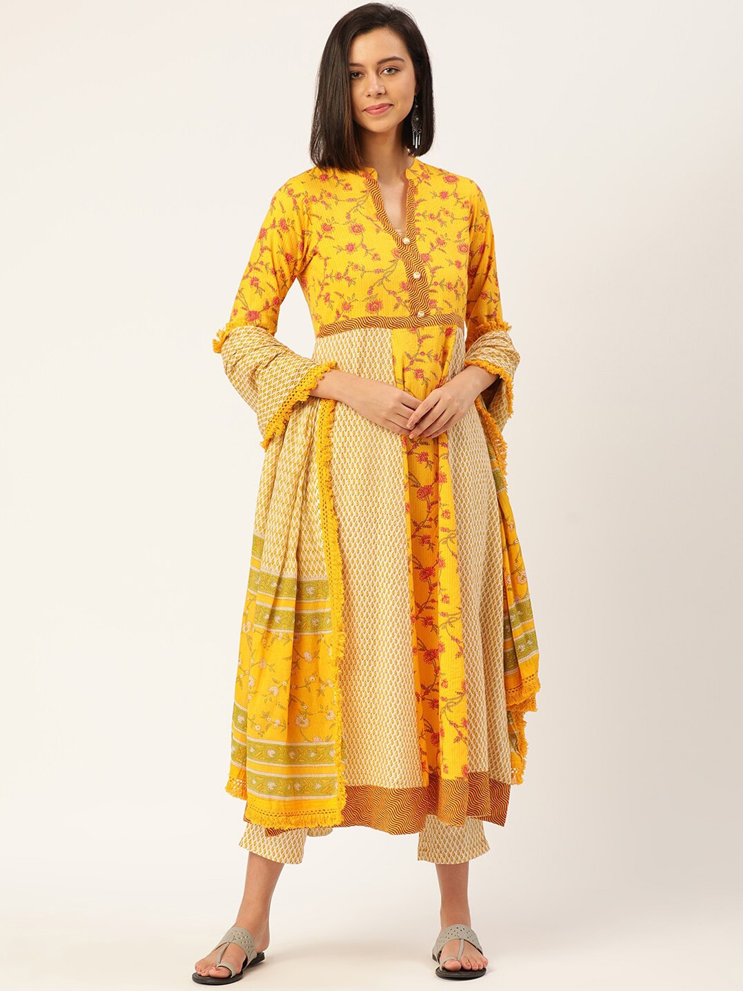 

MALHAAR Floral Printed Panelled Anarkali Kurta with Trousers & Dupatta, Mustard