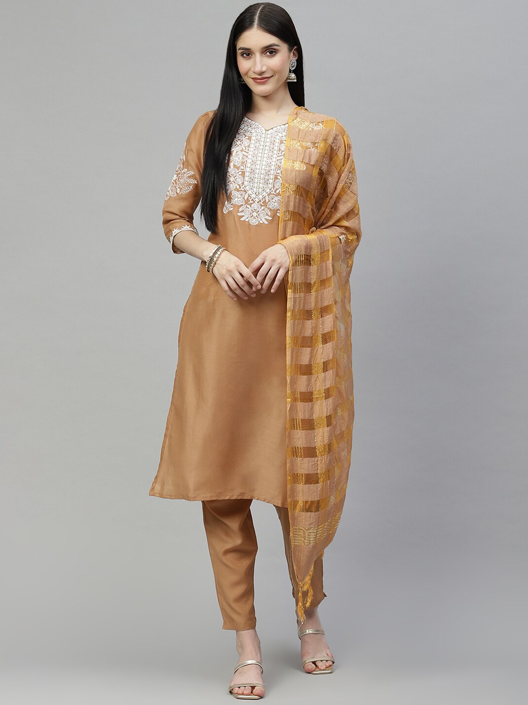 

MALHAAR Floral Embroidered Thread Work Kurta with Trousers & With Dupatta, Tan