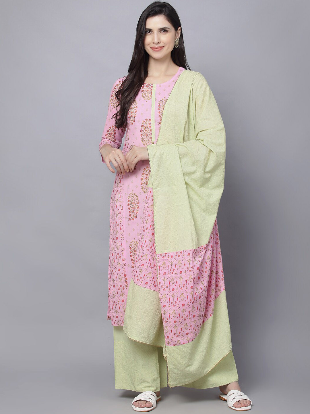 

MALHAAR Paisley Printed Regular Pure Cotton Kurta With Palazzos & Dupatta, Pink