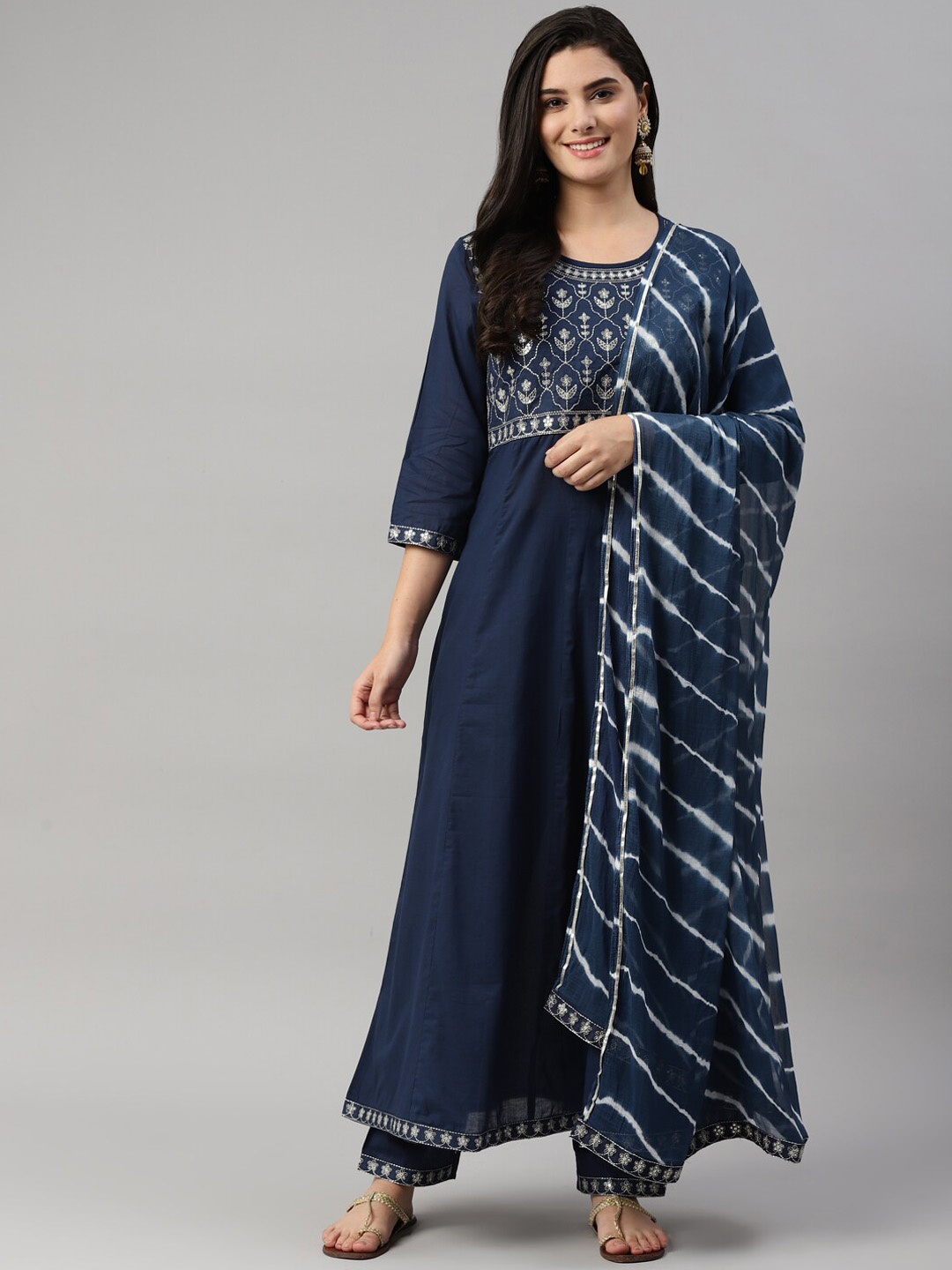 

MALHAAR Ethnic Motifs Yoke Design Sequined Kurta with Trousers & Dupatta, Navy blue