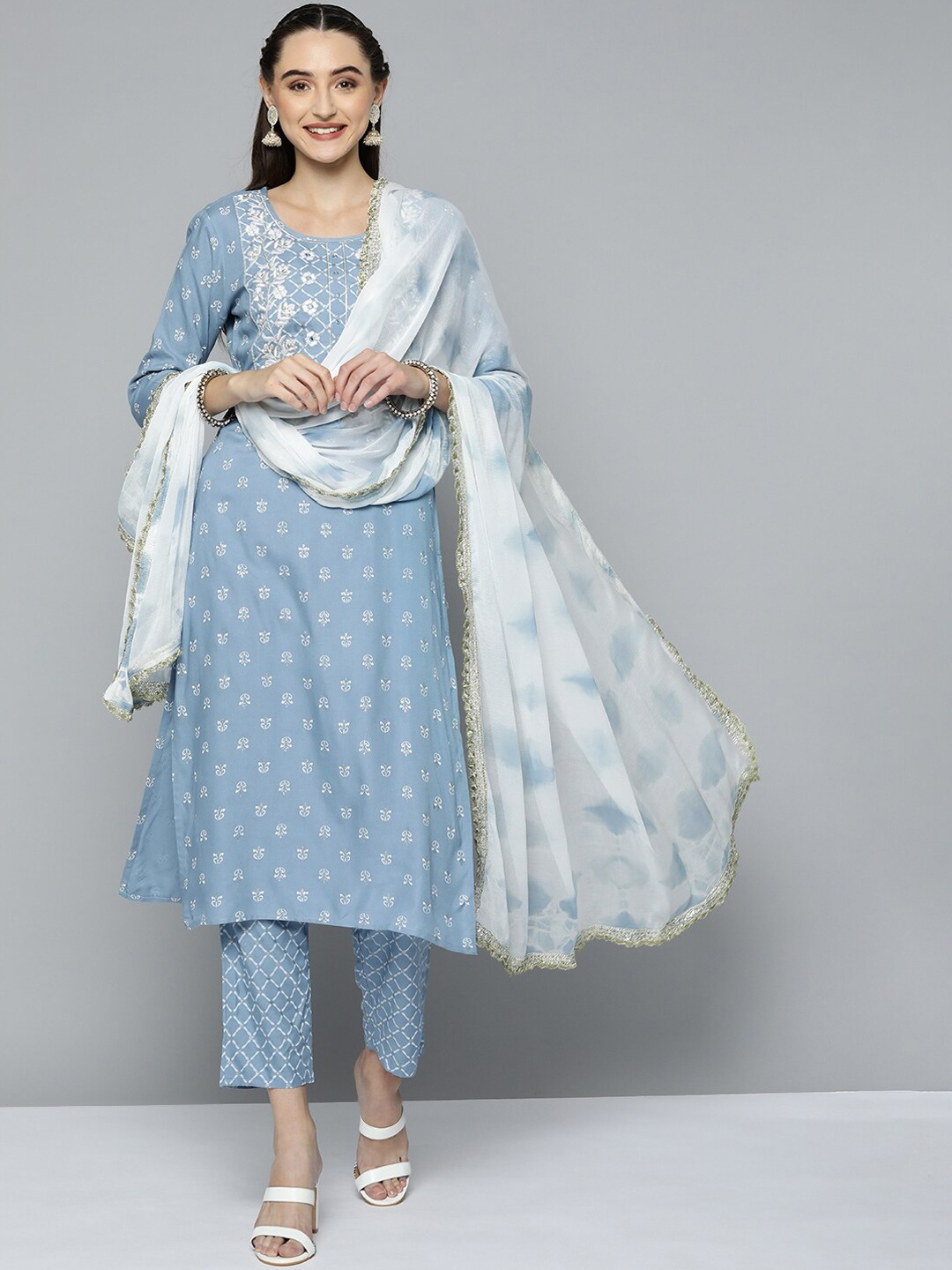 

MALHAAR Floral Printed Embroidered Mirror Work Kurta With Trousers & Dupatta, Blue