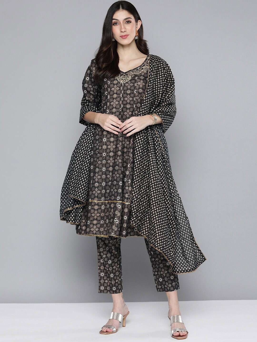 

MALHAAR Ethnic Motifs Embroidered Printed Pure Cotton Kurta With Trousers & Dupatta, Black