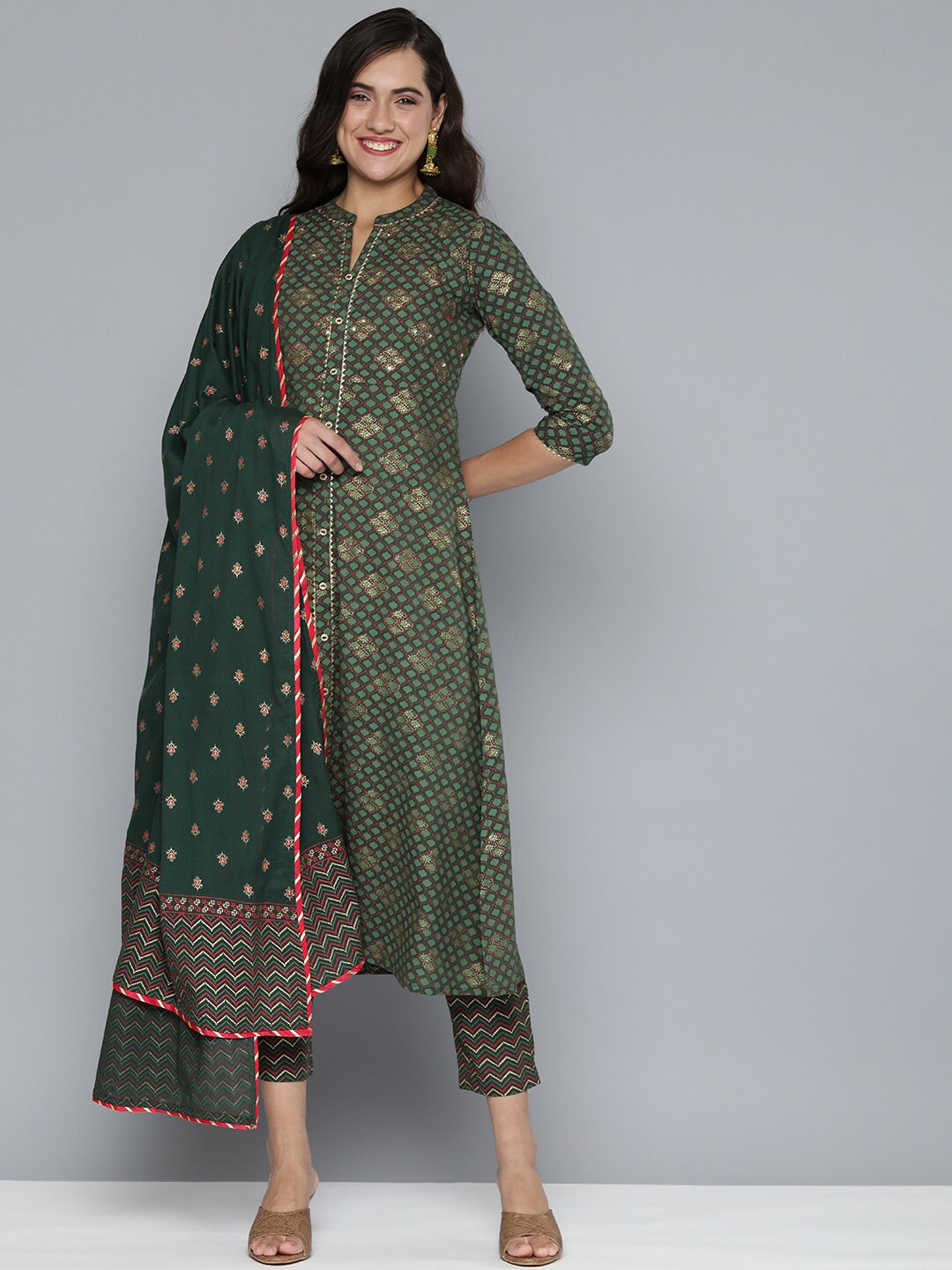 

MALHAAR Ethnic Motifs Printed Thread Work Pure Cotton Kurta With Trousers & Dupatta, Green