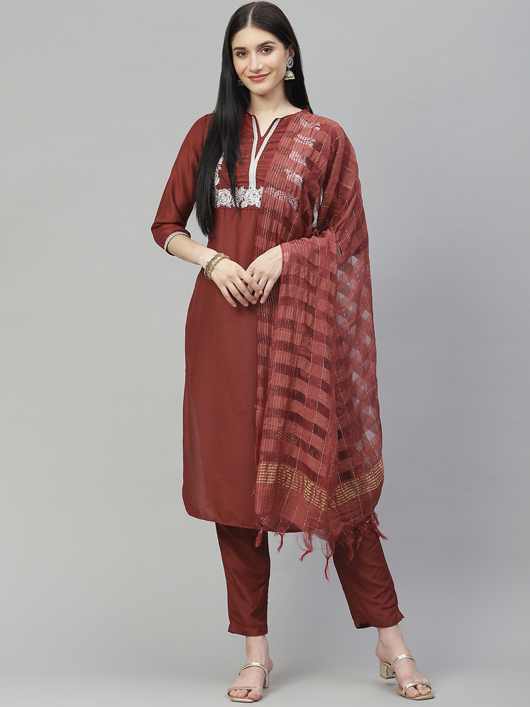 

MALHAAR Floral Embroidered Kurta with Trousers & Dupatta, Brown