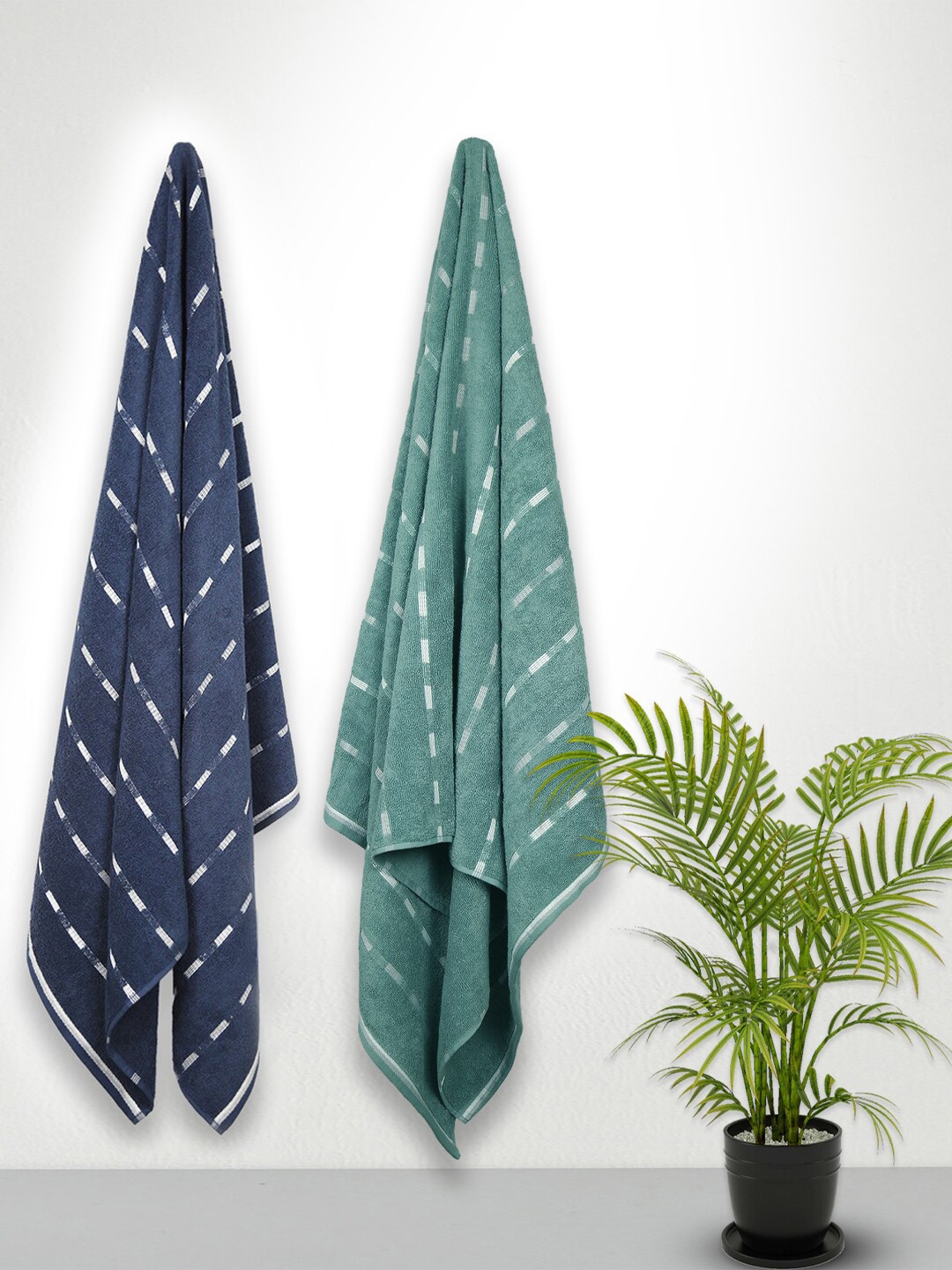 

Trident Set of 2 Solid 500 GSM Soft Cotton Bath Towel, Navy blue