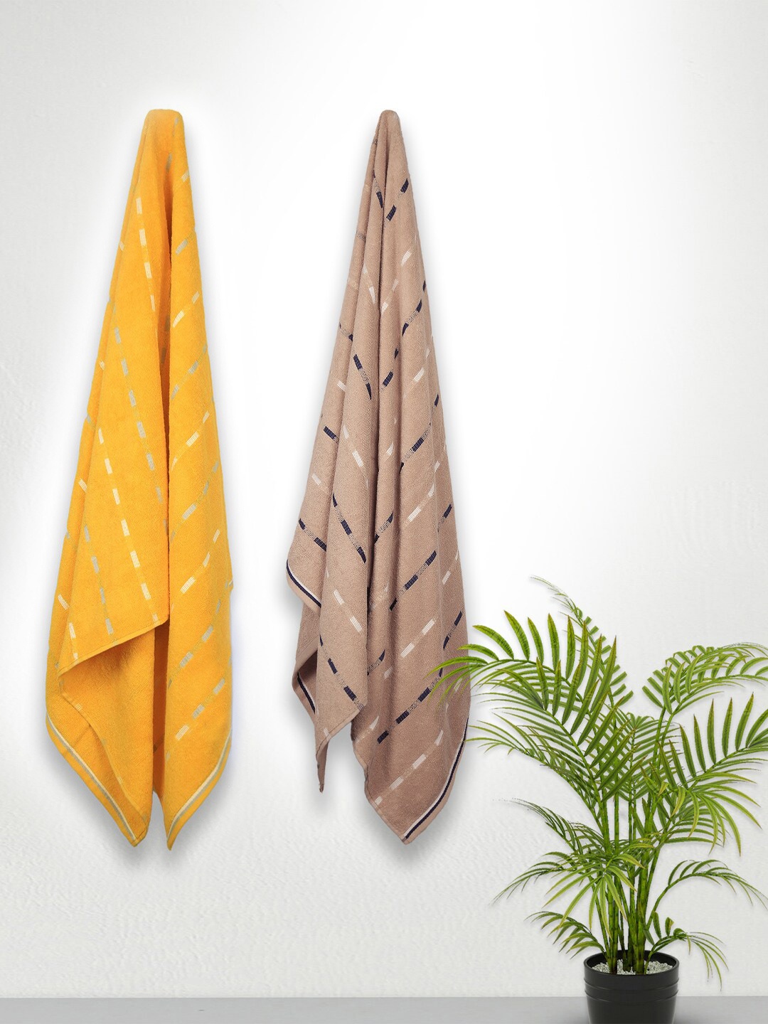 

MYTRIDENT Set of 2 Solid 500 GSM Soft Cotton Bath Towel, Yellow