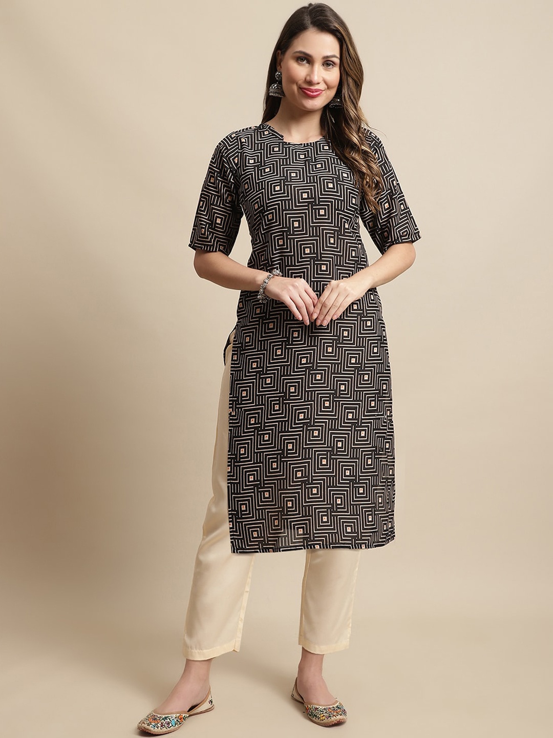 

7Threads Geometric Printed Crepe Straight Kurta, Black