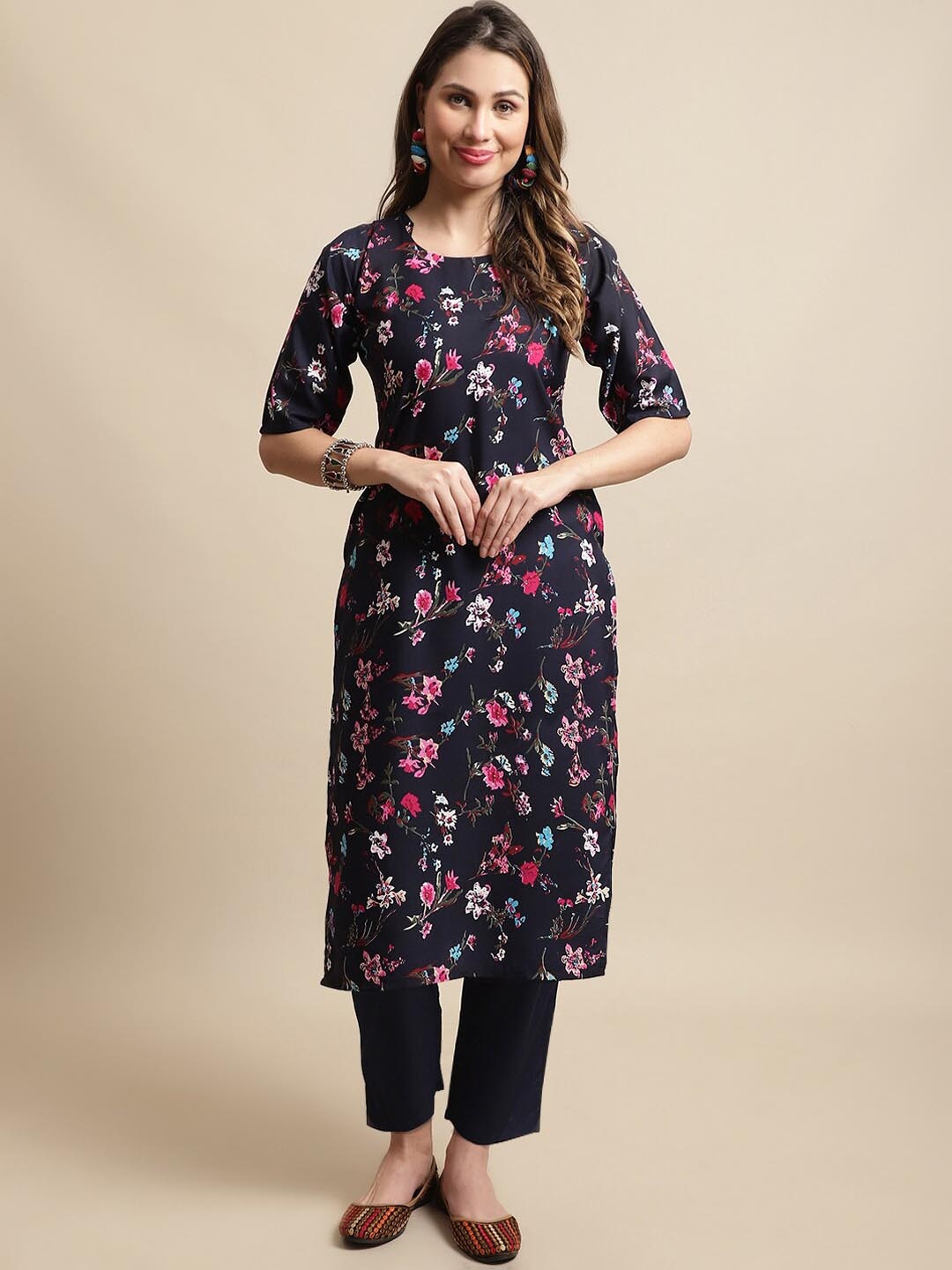 

7Threads Floral Printed Crepe Straight Kurta, Navy blue
