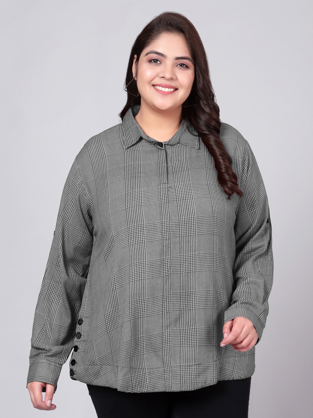 

Indietoga Plus Size Checkered Shirt, Black