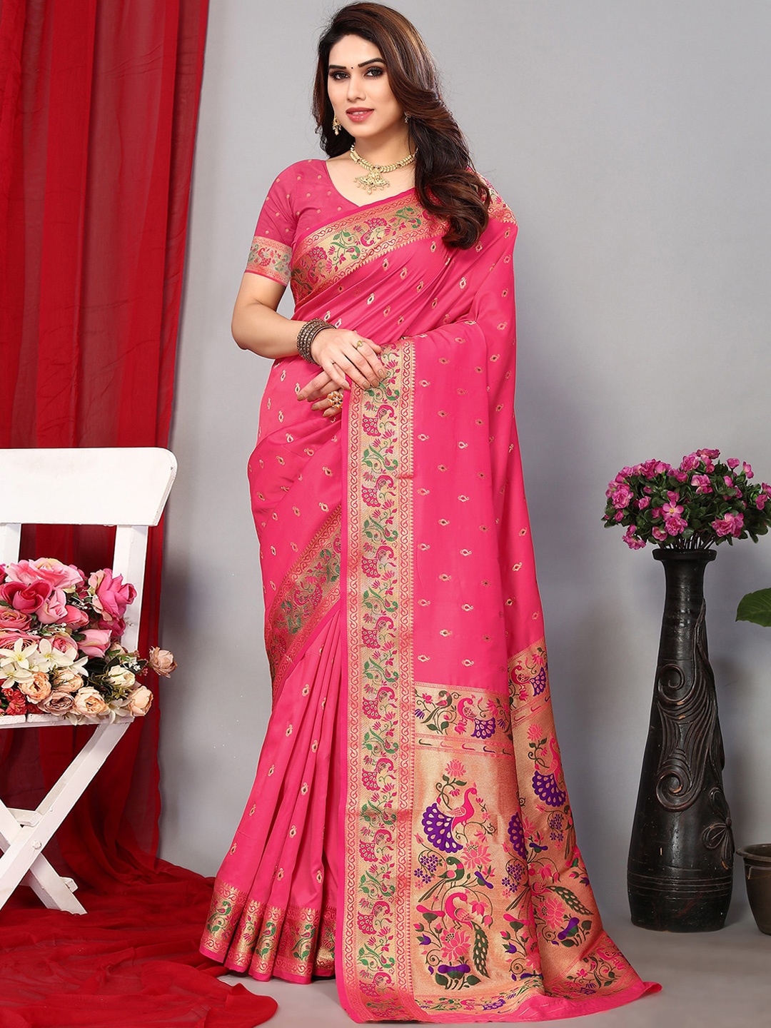 

Satrani Pink & Gold-Toned Woven Design Zari Banarasi Saree