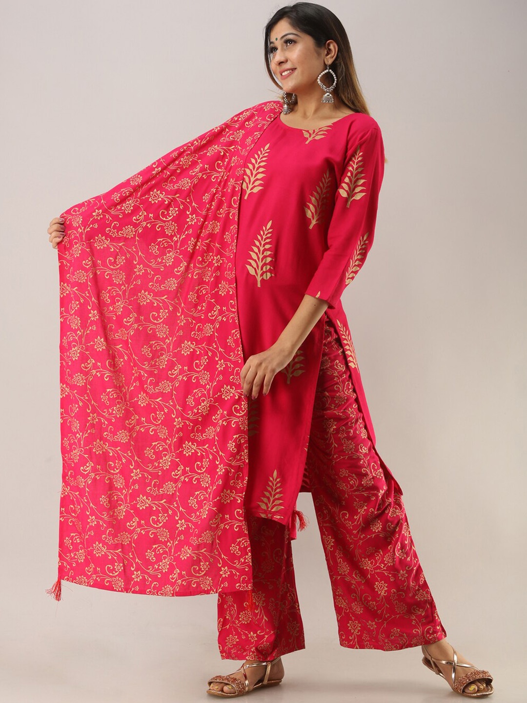 

SURHI Floral Printed Kurta with Palazzos & With Dupatta, Pink