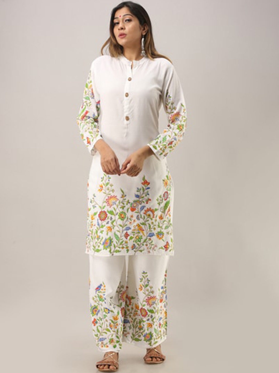

SURHI Floral Printed Mandarin Collar Kurta with Palazzos, White