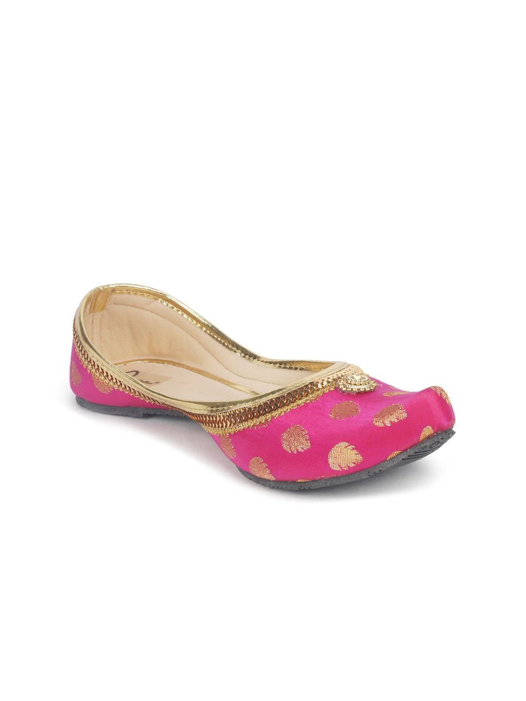 

The Desi Dulhan Women Printed Ethnic Mojaris, Magenta