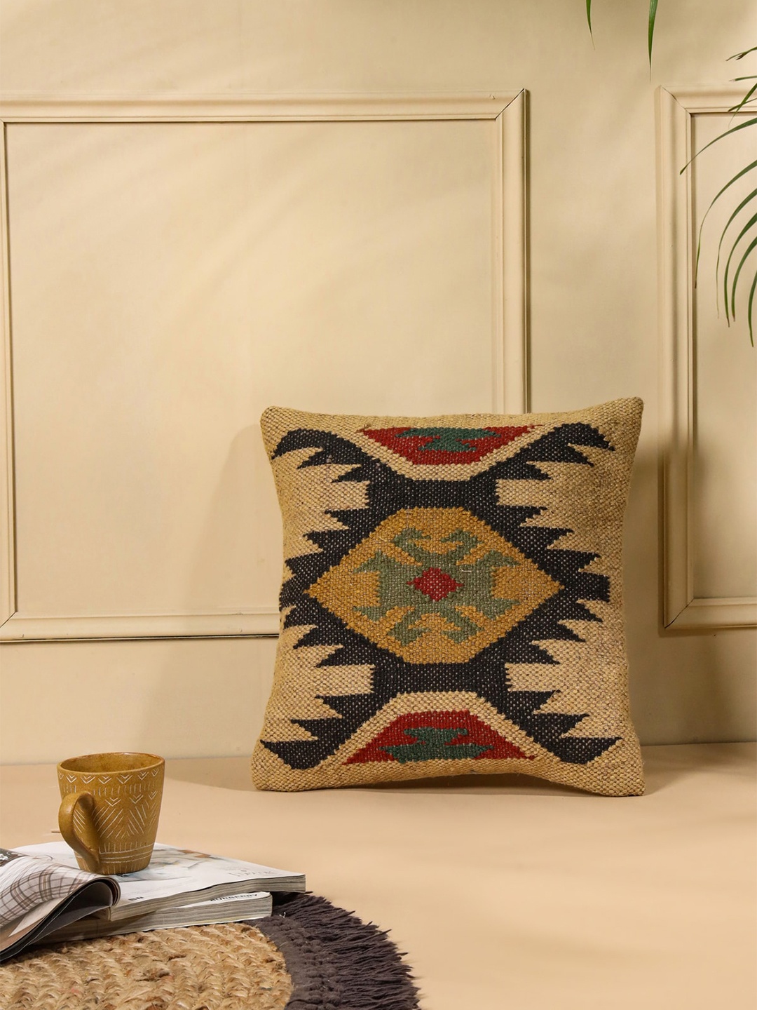 

SANSKRUTIHOMES Cream-Coloured & Red Ethnic Motifs Jute Cotton Square Cushion Cover