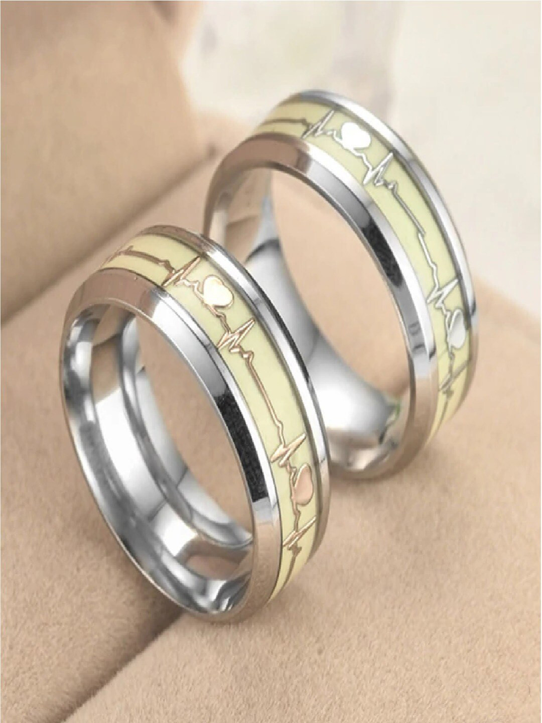 

UNIVERSITY TRENDZ Set Of 2 Silver-Plated Finger Ring