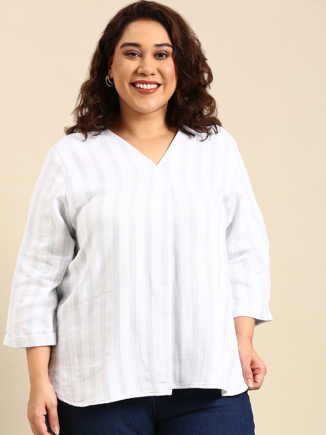 

The Pink Moon Plus Size V-Neck Cotton Top, White