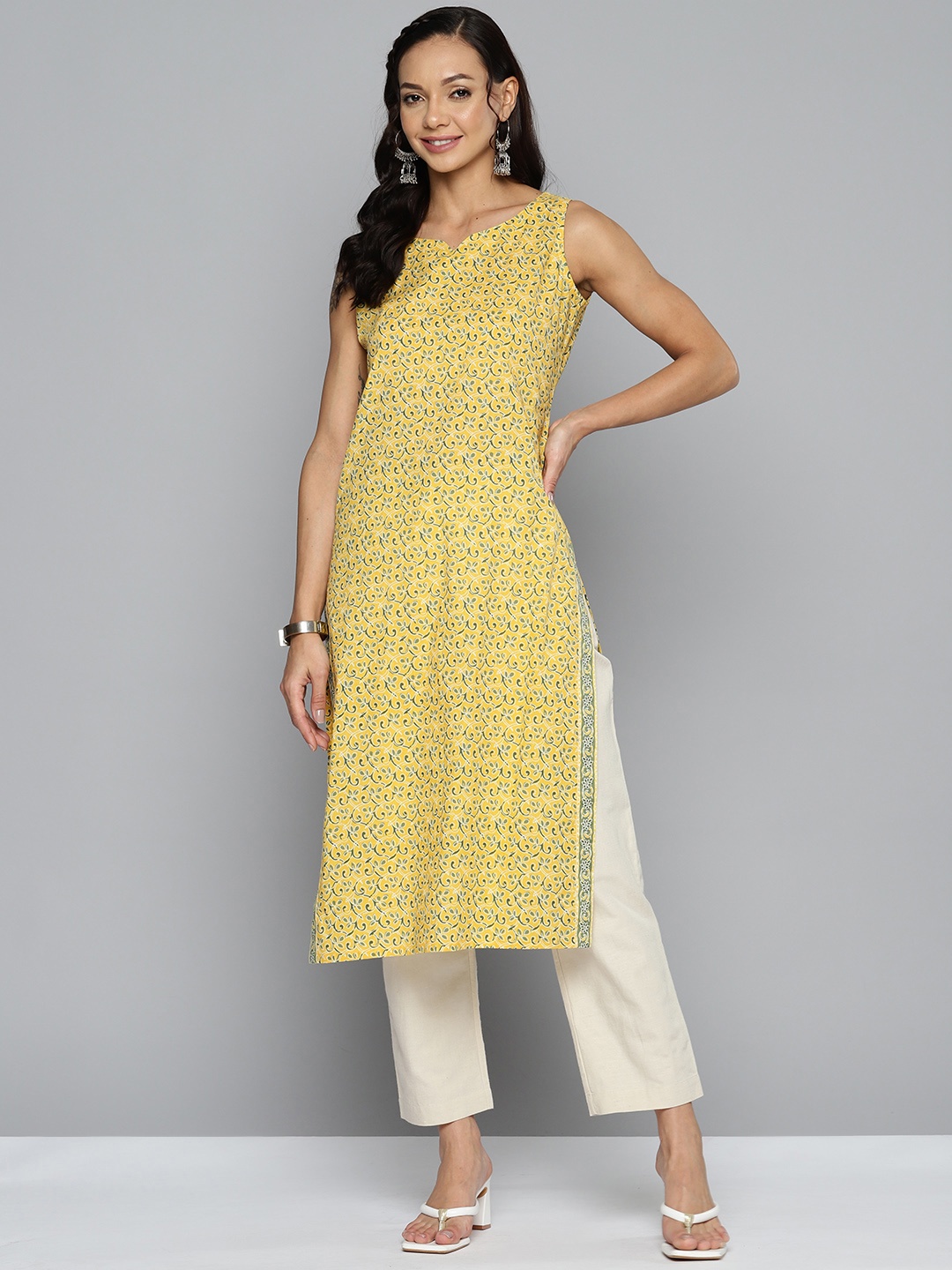 

HERE&NOW Floral Printed Cotton Kurta, Yellow