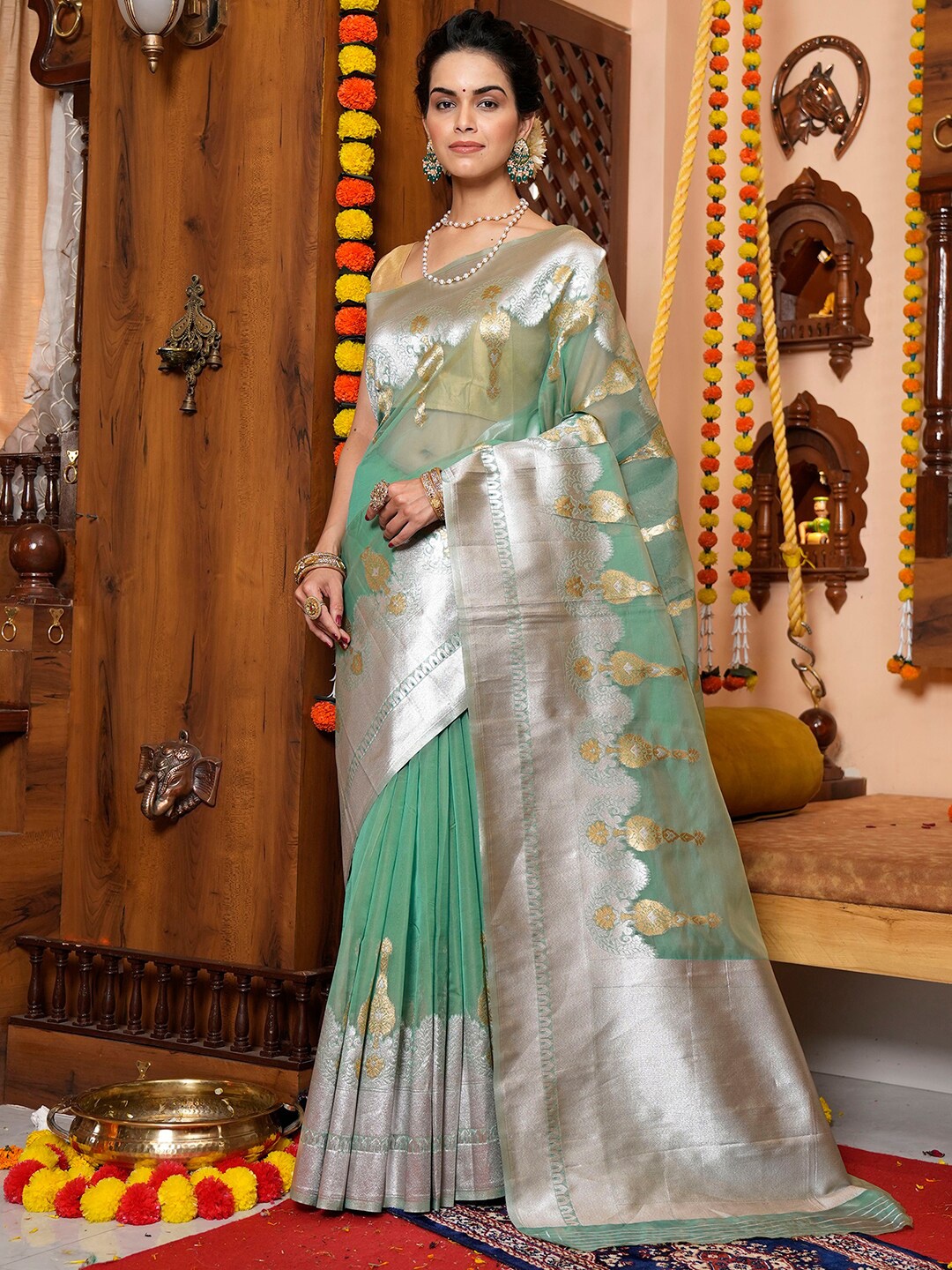 

Satrani Ethnic Motifs Zari Jacquard Organza Saree, Green