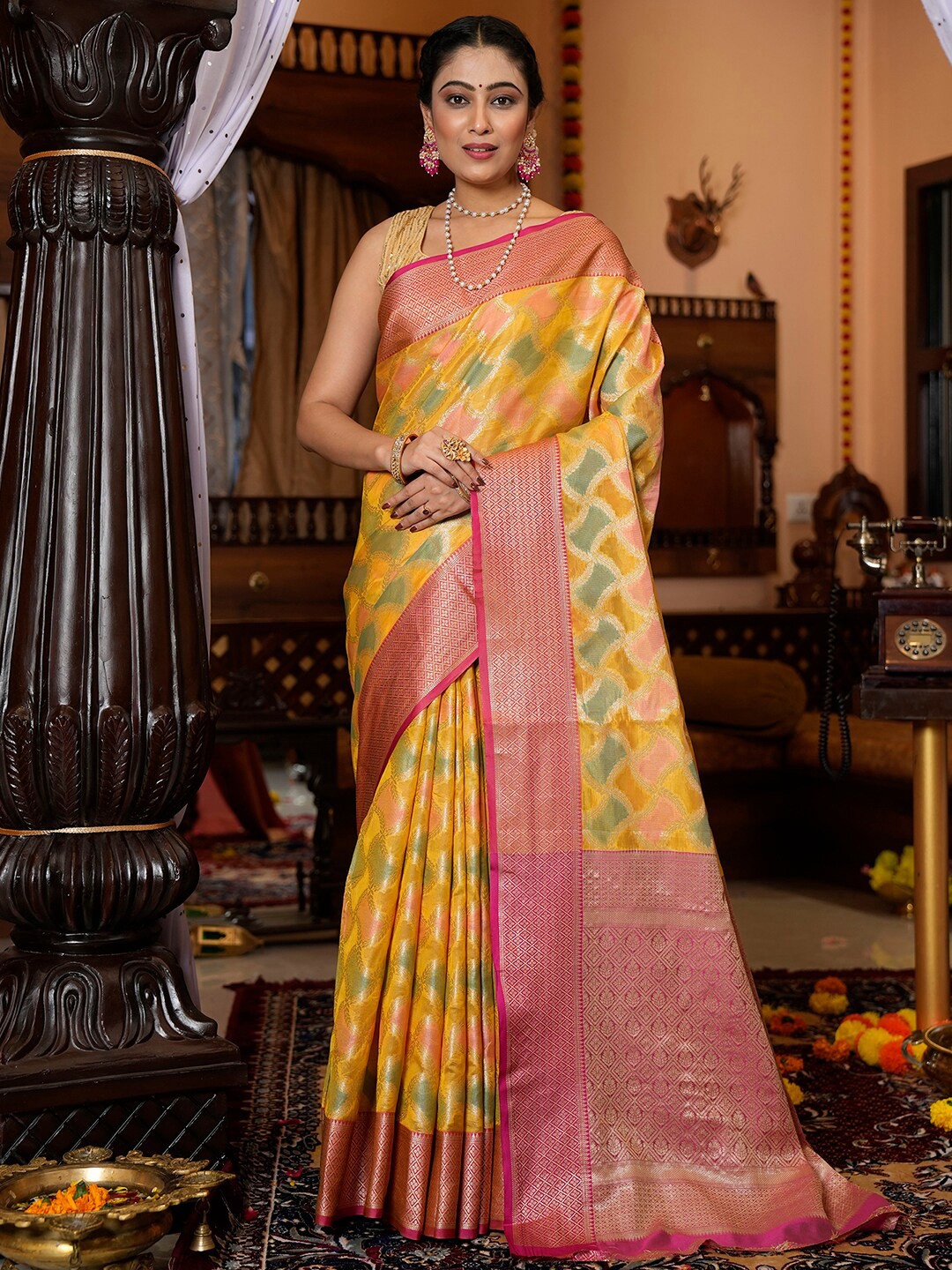 

Satrani Ethnic Motif Woven Design Zari Silk Cotton Banarasi Saree, Yellow