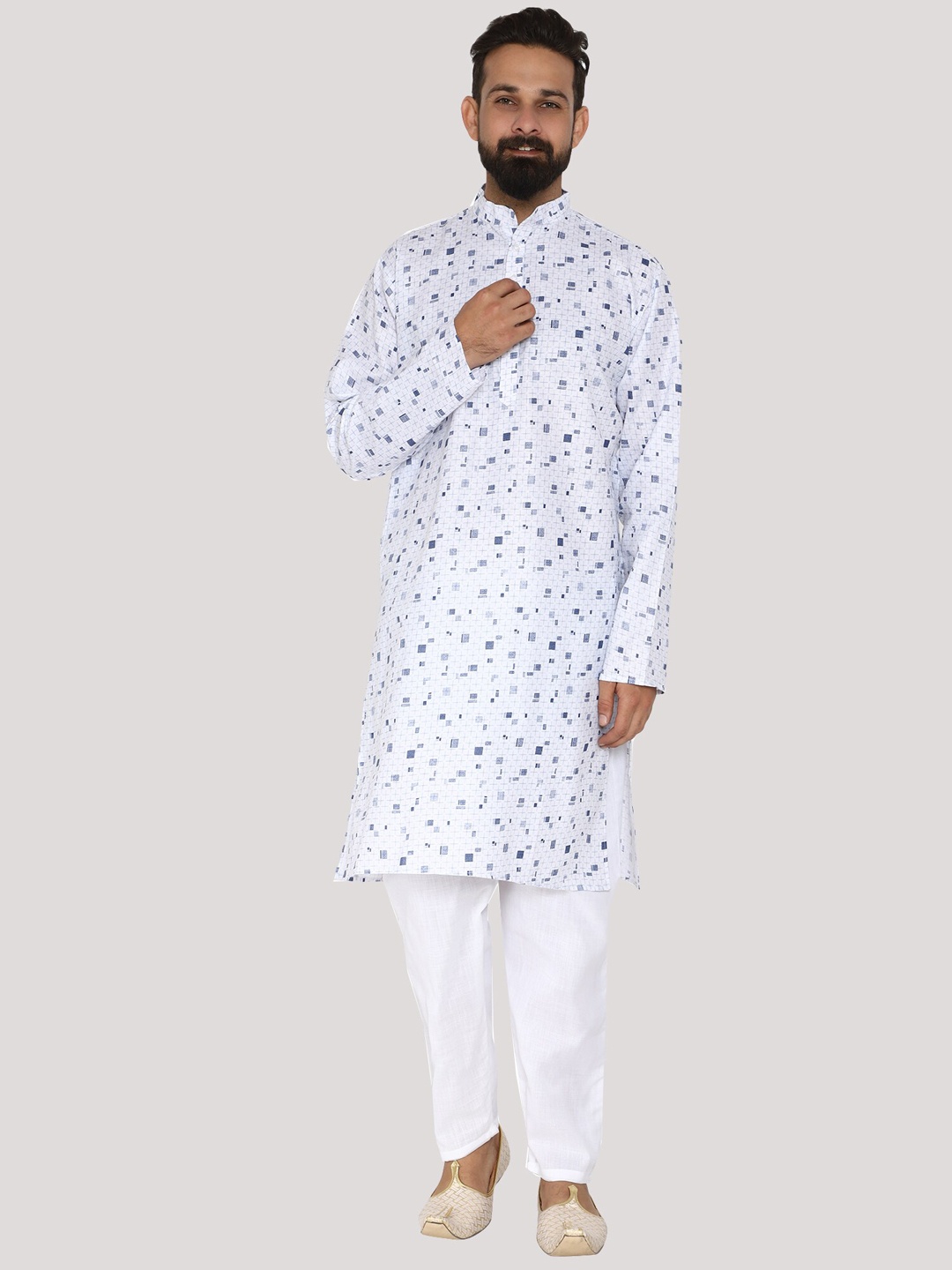 

MAG Geometric Printed Regular Kurta with Pyjamas, Blue