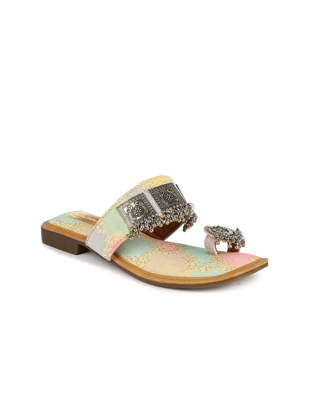 

The Desi Dulhan Women Ethnic Embellished Open Toe Flats, Sea green