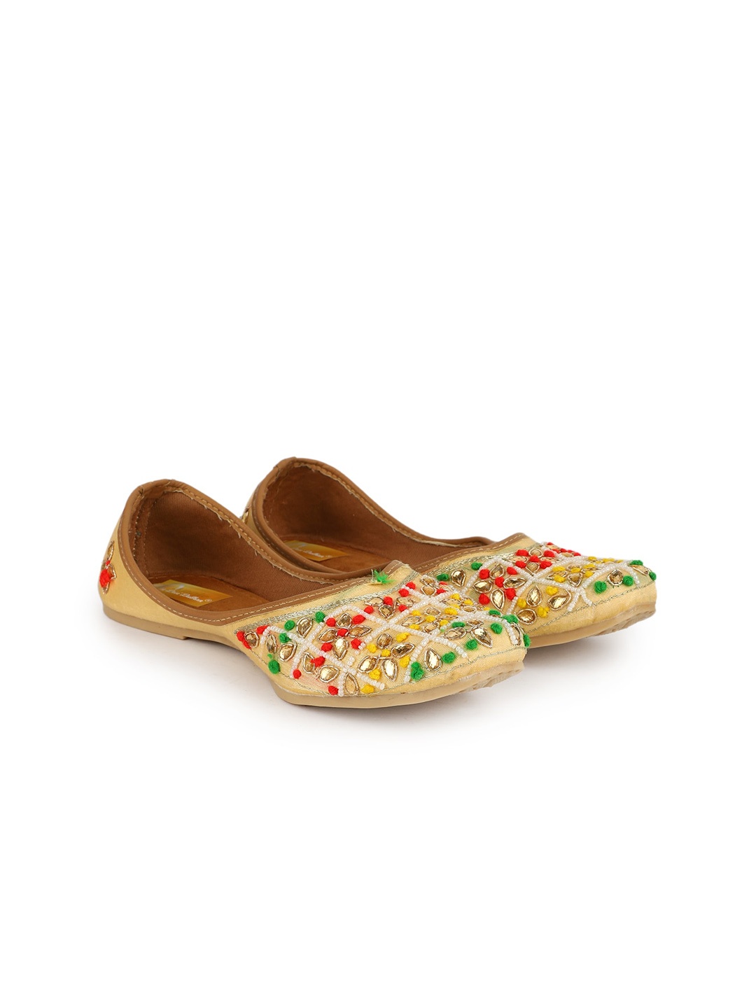 

The Desi Dulhan Women Embellished Ethnic Mojaris, Gold