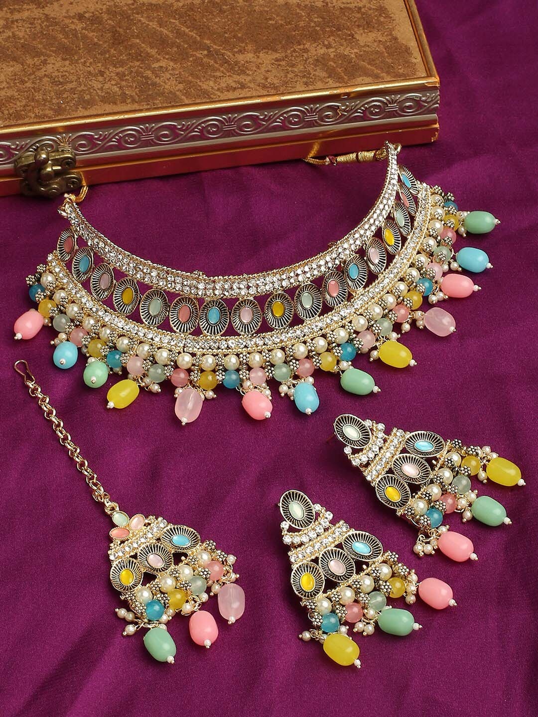 

VATSALYA creation Gold-Plated Stone Studded Jewellery Set