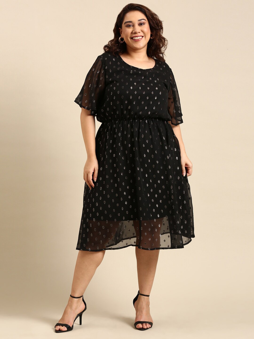 

The Pink Moon Plus Size Flared Sleeve A-Line Midi Dress, Black