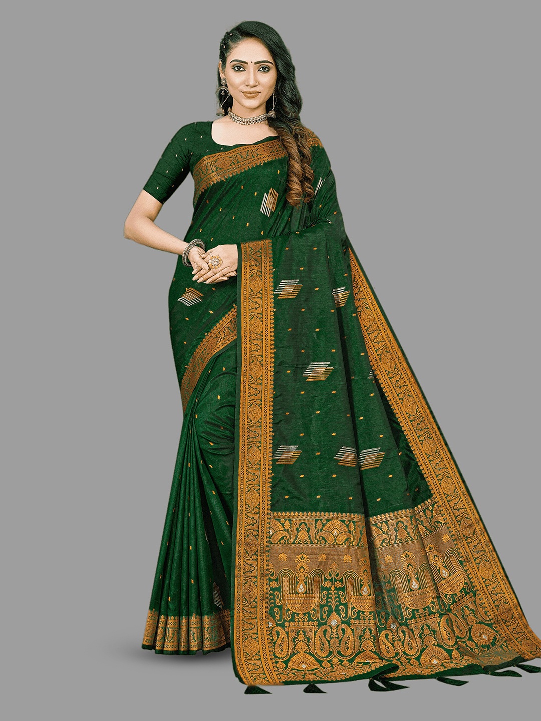 

HASRI Ethnic Motif Woven Design Zari Pure Silk Tussar Saree, Green