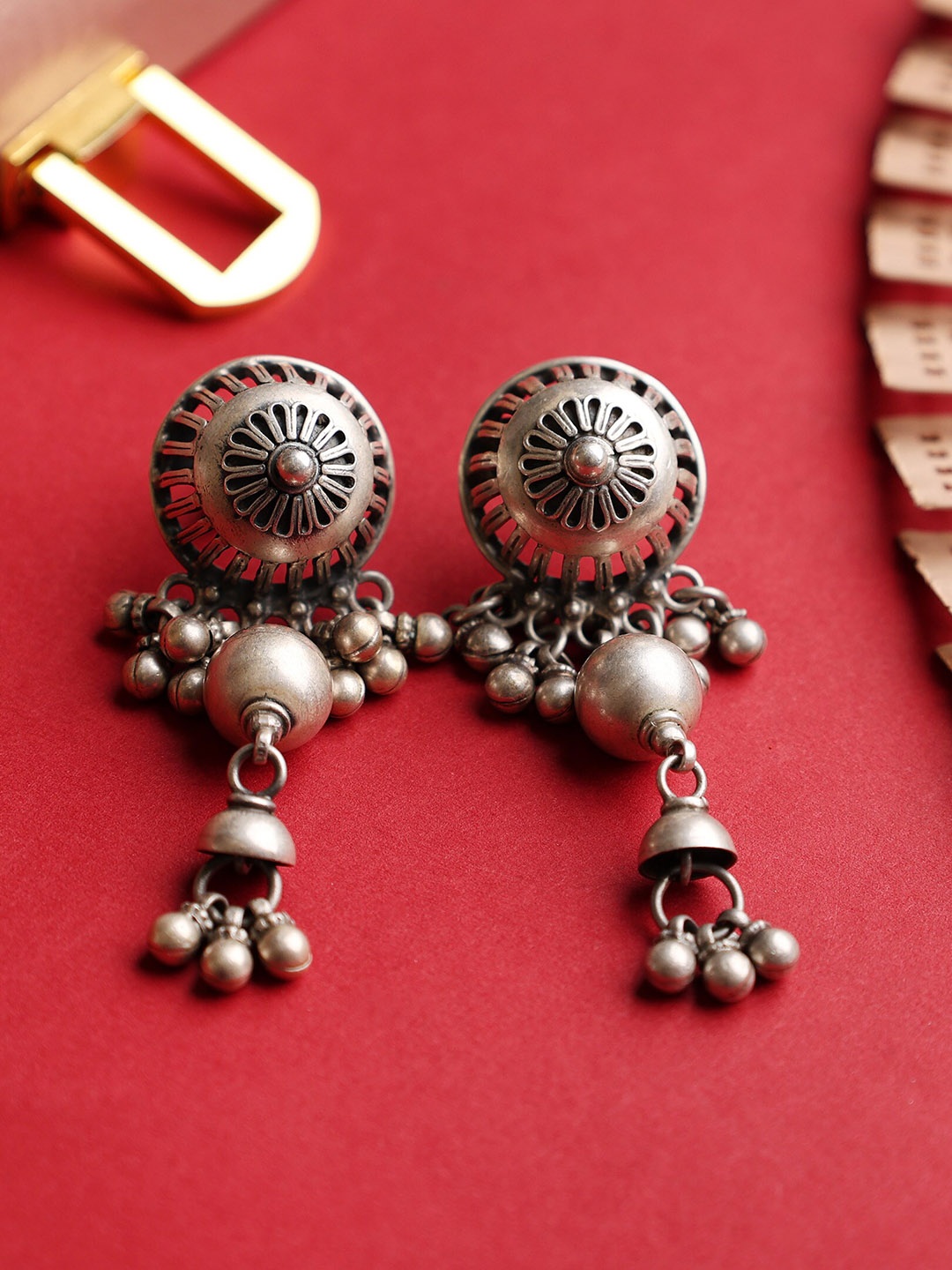 

Shyle 925 Sterling Silver Silver Plated Classic Stone Beaded Drop Earrings
