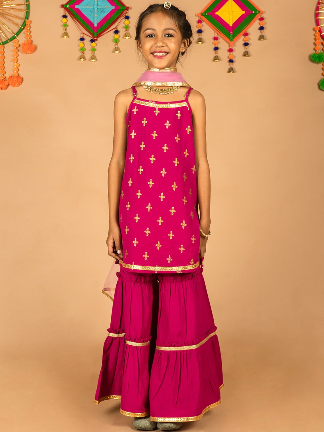 

HERE&NOW Girls Pink & Gold-toned Ethnic Motifs Printed Kurta with Sharara & Dupatta