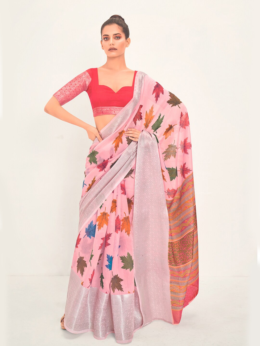 

Kasak Floral Printed Zari Saree, Pink