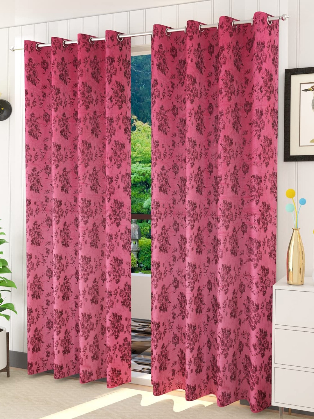 

JARS Collections Pink & Black 2 Pieces Floral Velvet Room Darkening Window