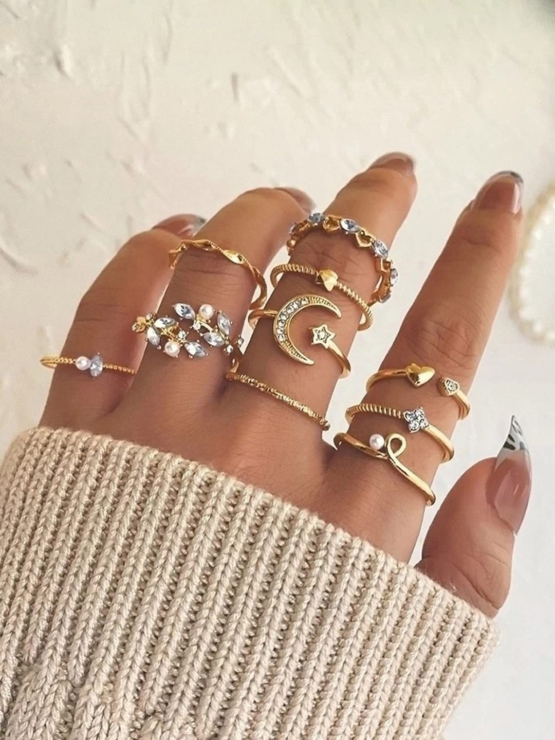 

SALTY Set Of 10 Night Out Finger Rings, Gold