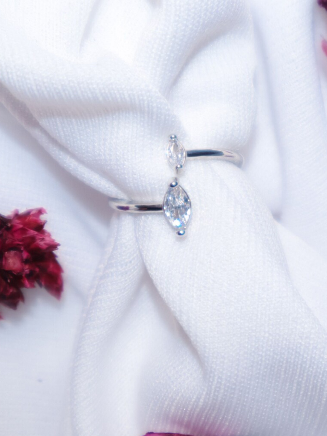 

SALTY Silver-Plated Marquise Duplex Anti-Tarnish Finger Ring