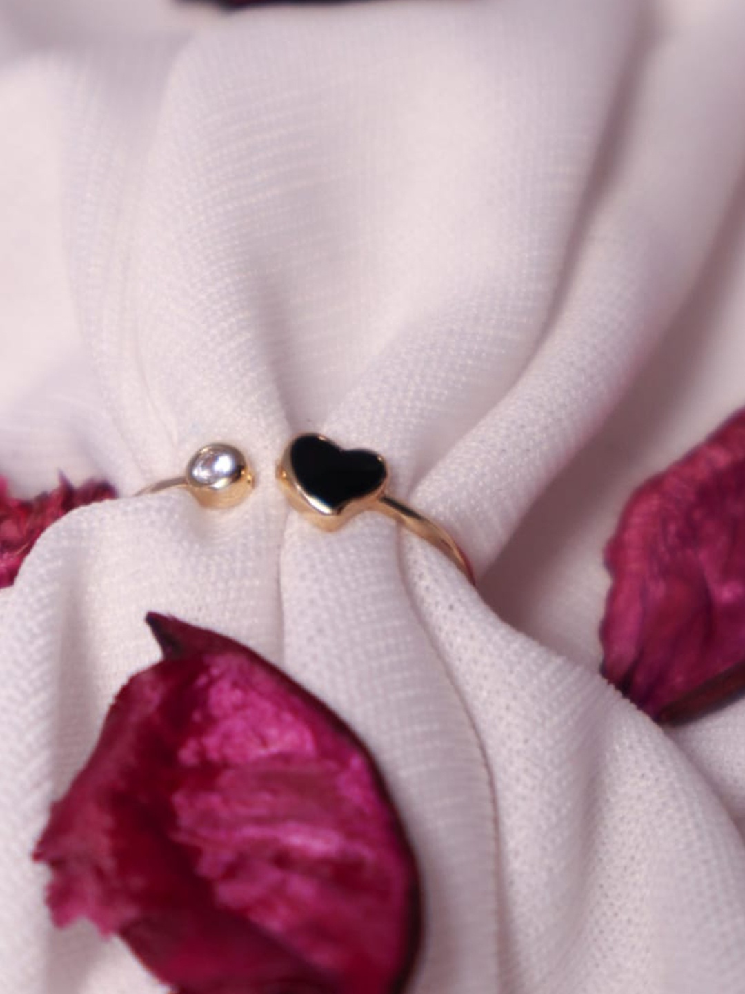 

SALTY Gold-Plated Love Anti-Tarnish Finger Ring