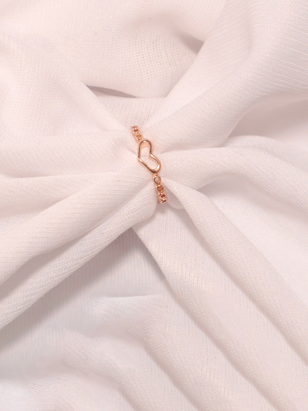 

SALTY Gold-Plated Basic Heart Ring