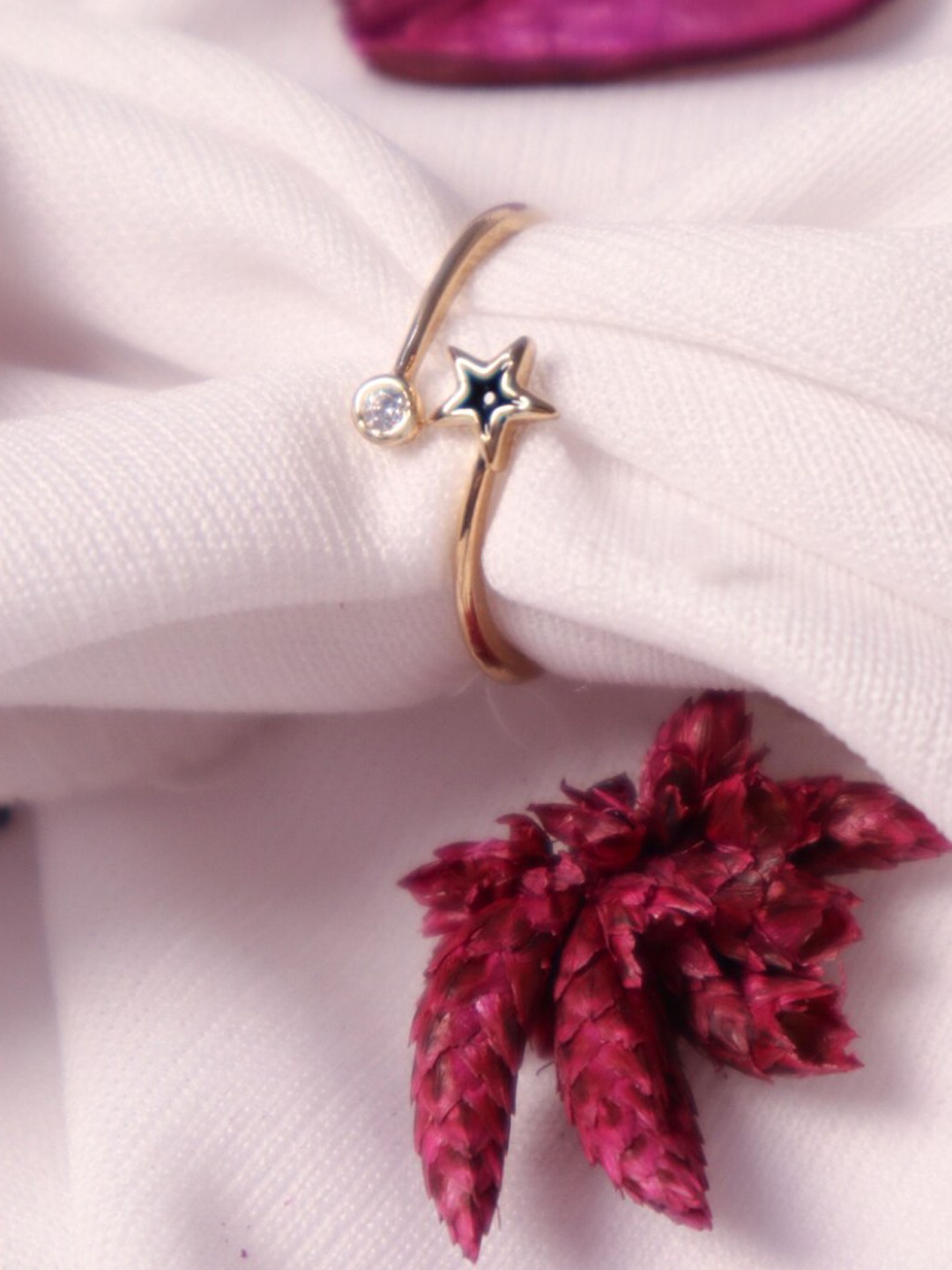 

SALTY Stone-Studded You Are My Star Band Ring, Gold